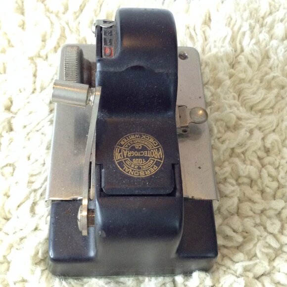 ANTIQUE/VTG Todd Protectograph, Check Writer; Nostalgic, Old Timey, Memories - Picture 4 of 6
